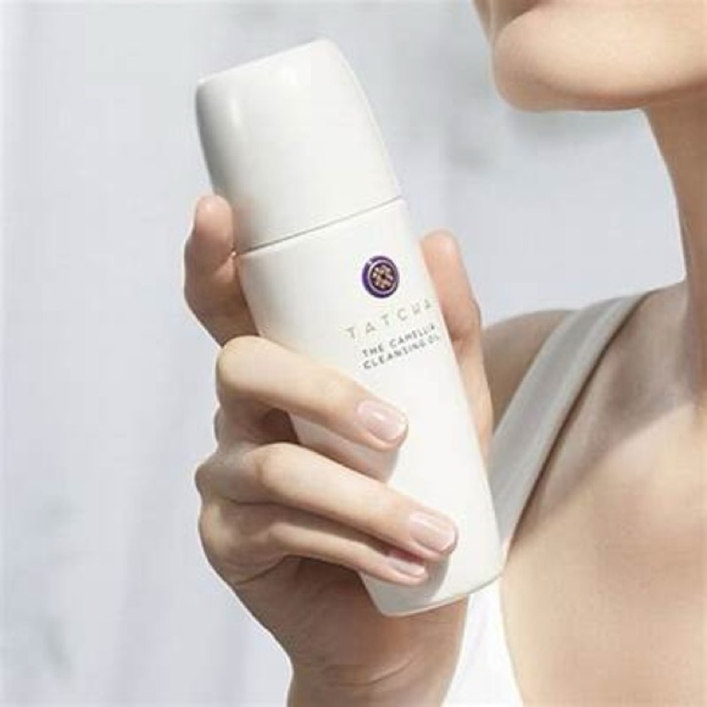 Tatcha NEW the Camellia Cleansing Oil & Makeup Remover. Big Size 5oz Made Japan